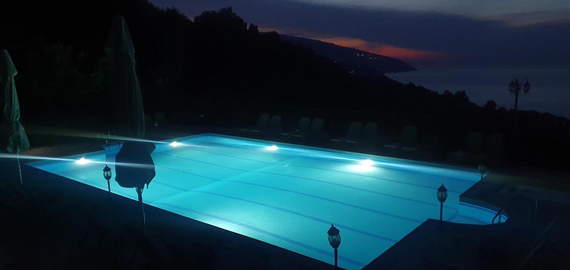 Hotel Aglaida Apartments ツァガラダ エクステリア 写真