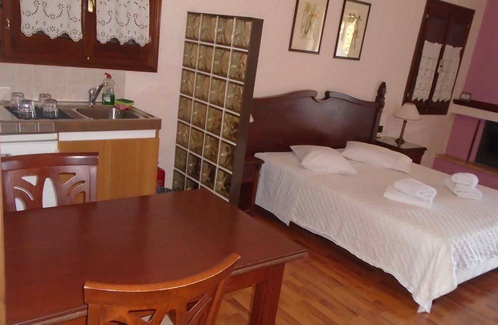 Hotel Aglaida Apartments ツァガラダ エクステリア 写真